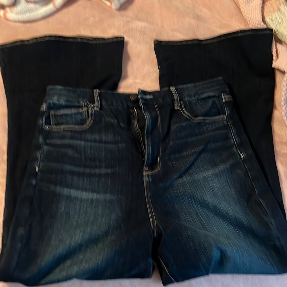 AE highest rise 16S flare leg jeans